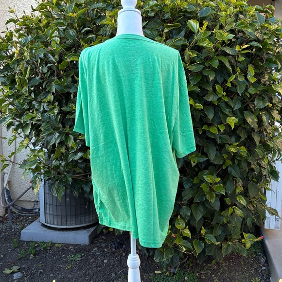 Hello Kitty Green St. Patrick’s Day Green T-Shirt XXL NWT - Picture 3 of 8